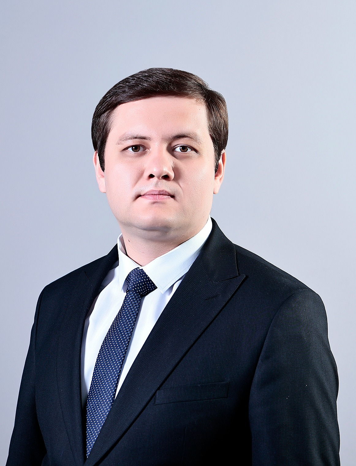 Akrom Fozilov